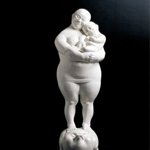 chen wen ling Happy Life - Family   Fiberglass   700×210×230cm   2005