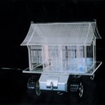 建筑碰碰车  有机玻璃     2002 3