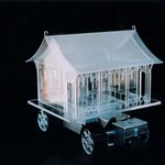 建筑碰碰车  有机玻璃     2002 5