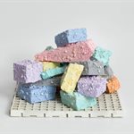 郑维，废墟蛋糕，50x50x35cm，丙烯，3D树脂打印，2020